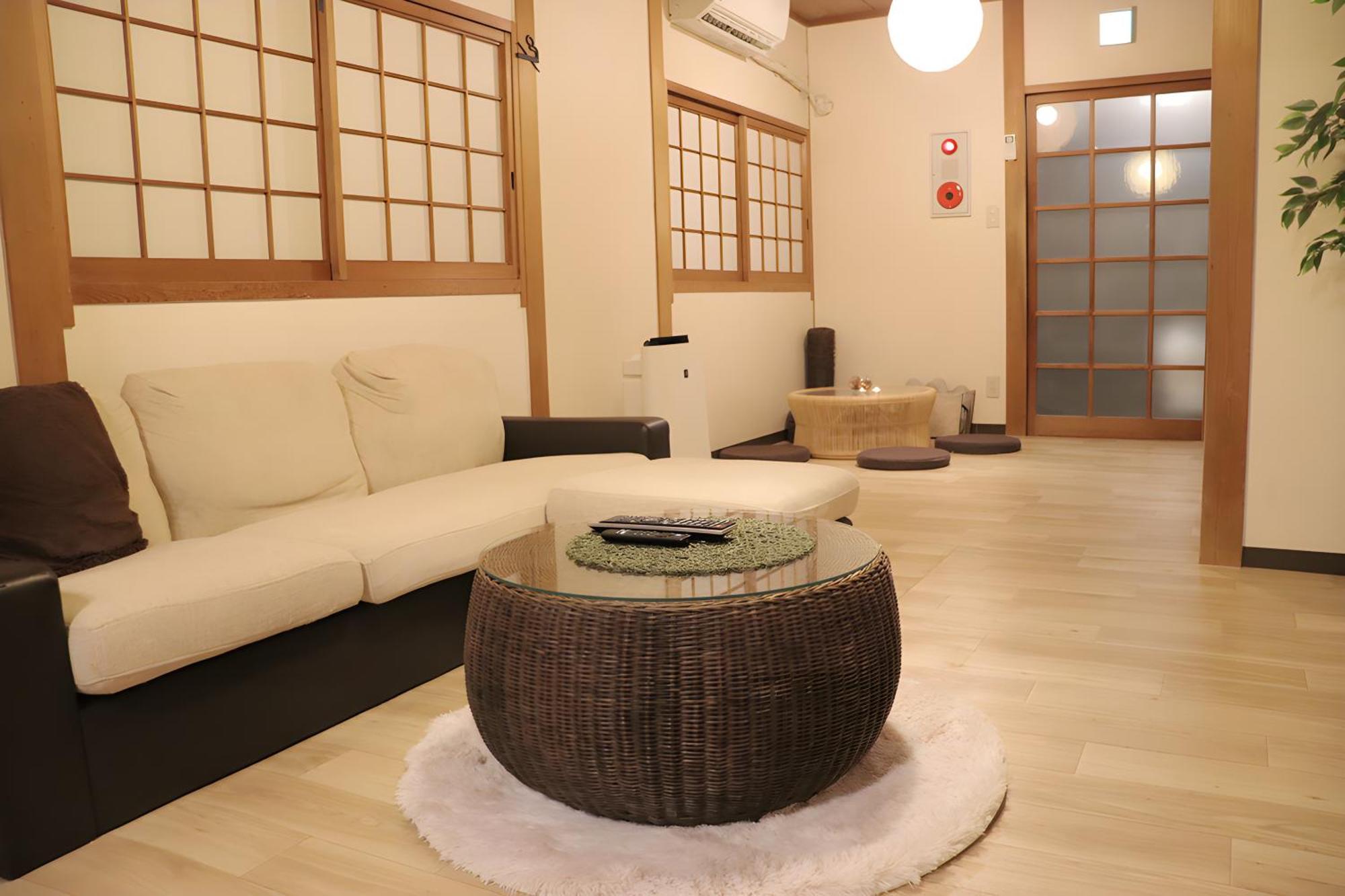 Renewal 天神橋筋六丁目駅徒歩2分 屋上テラス付き一軒家 天満居酒屋街2分 梅田10分 難波15分 Villa Osaka Dış mekan fotoğraf